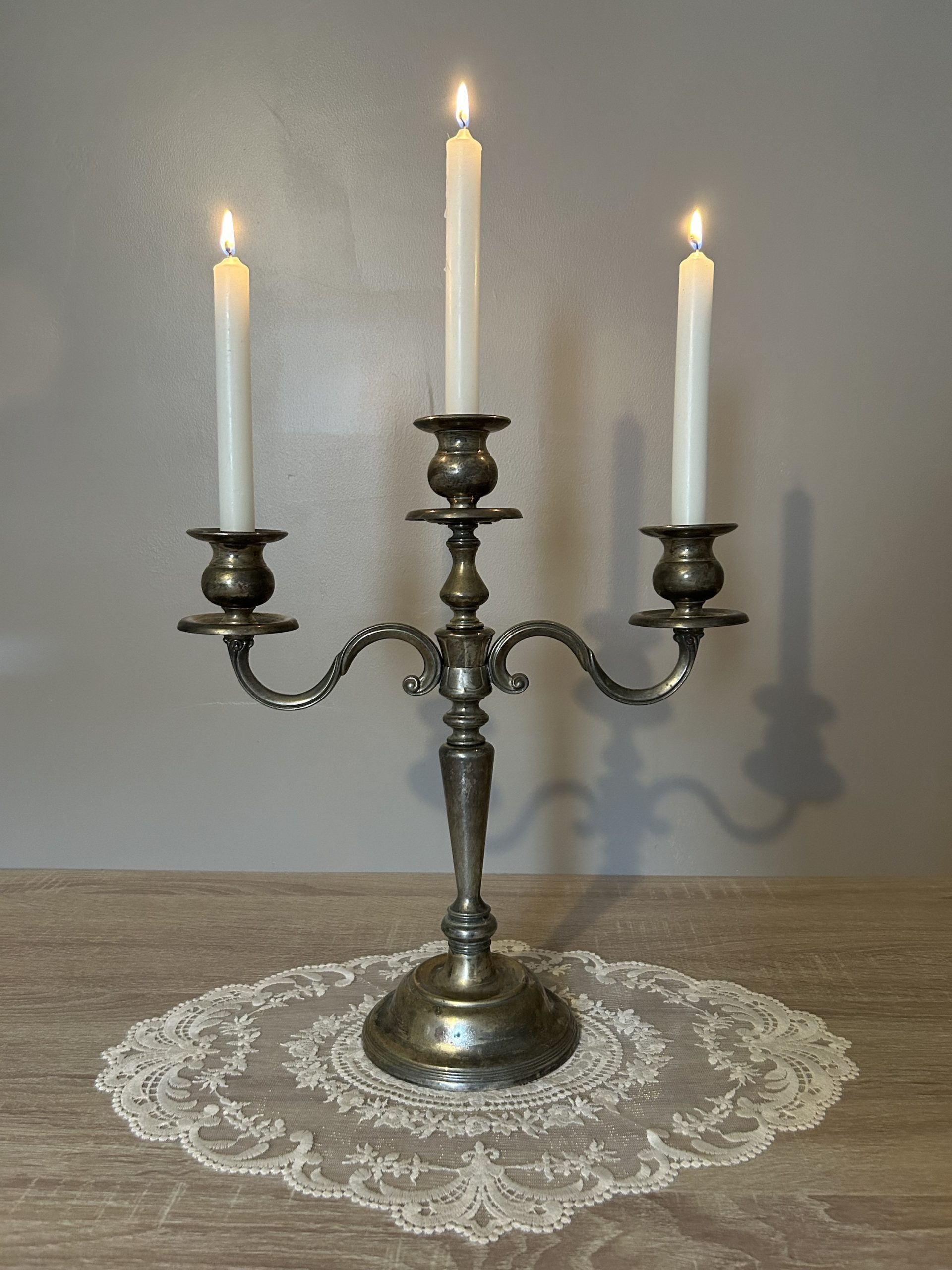 img_8923 chandelier ancien à 3 branches