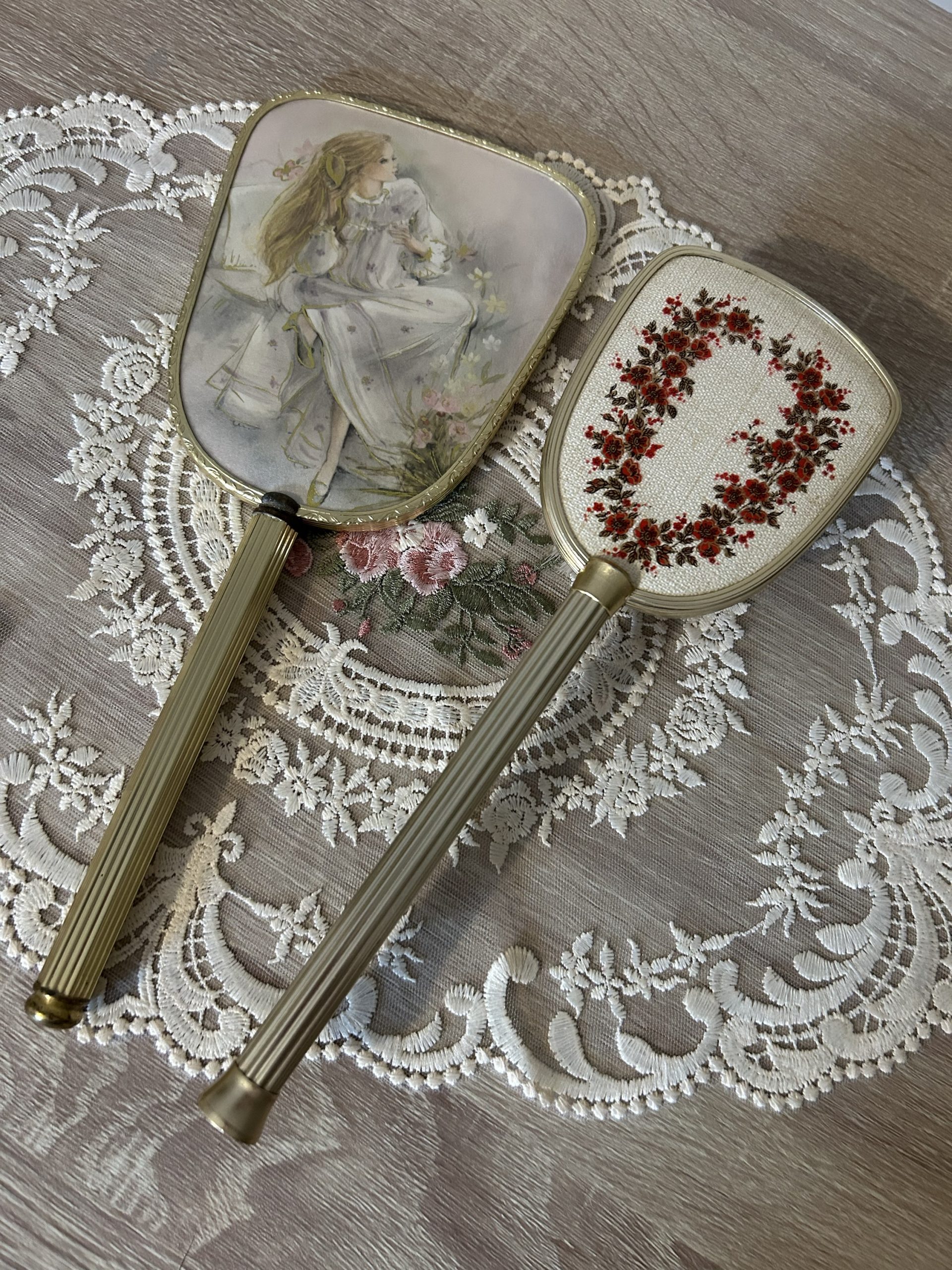 img_8967 ensemble miroir et brosse vintage