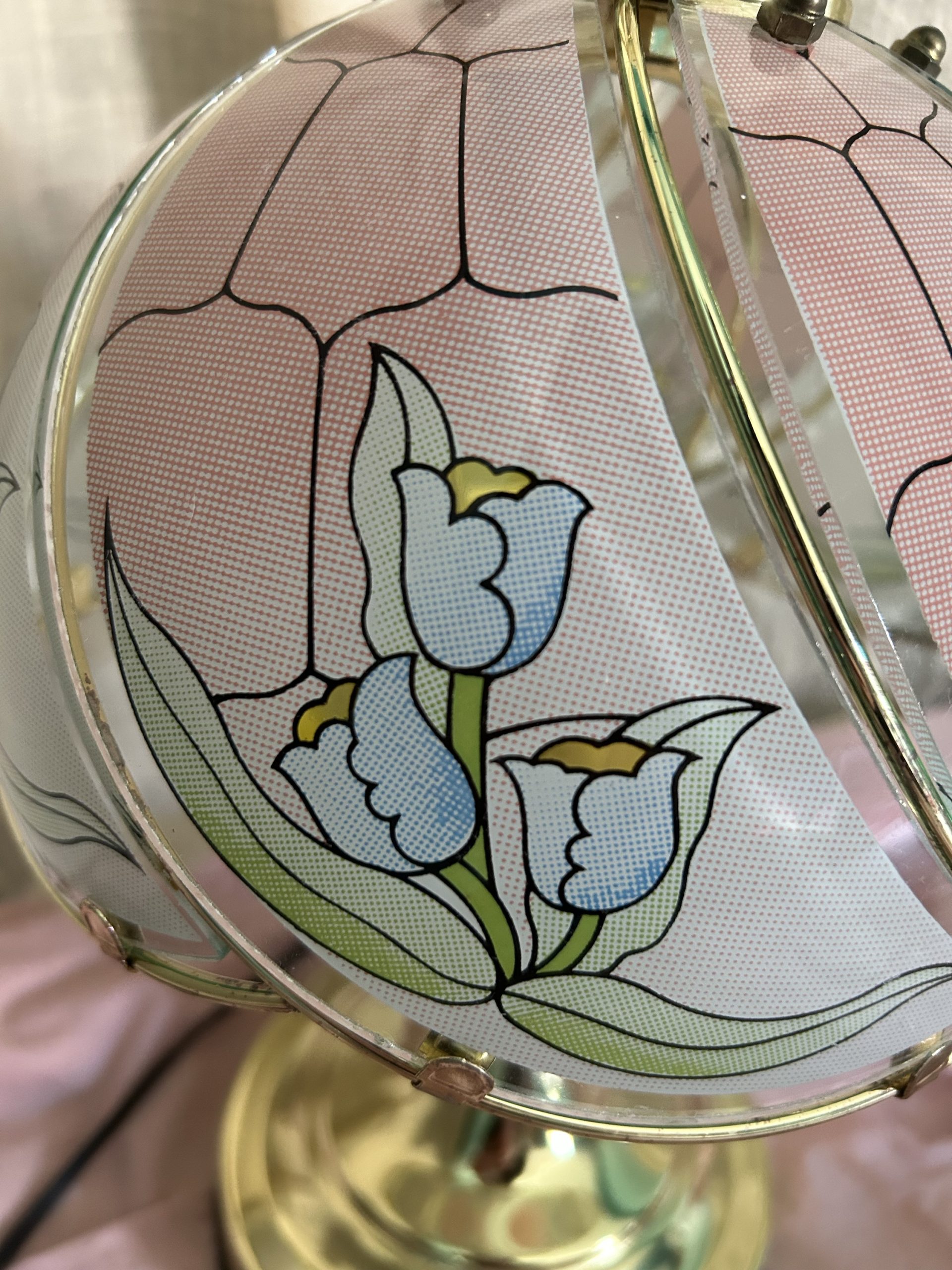 img_1626 lampe vintage dorée verres roses