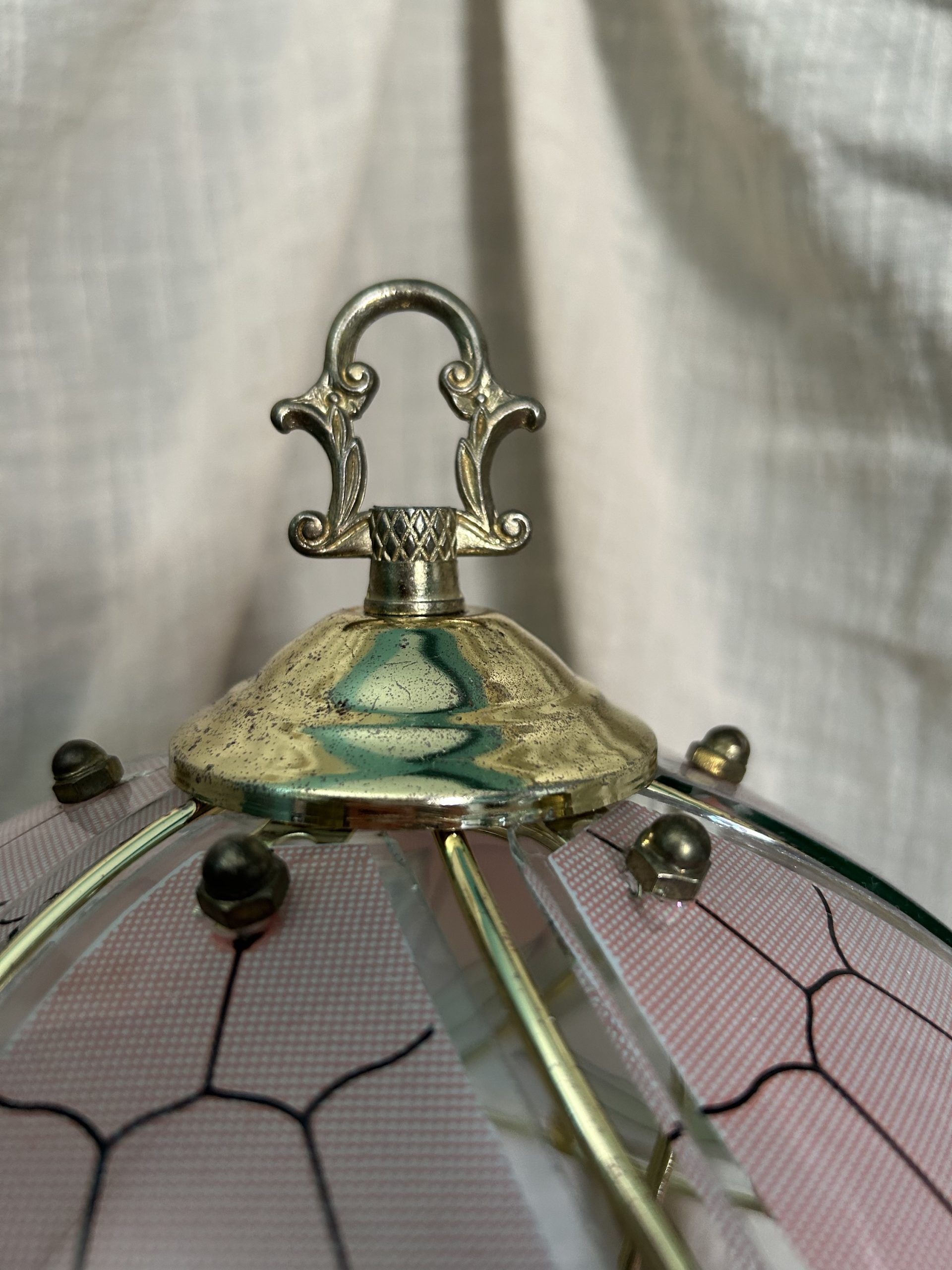 img_1627 lampe vintage dorée verres roses